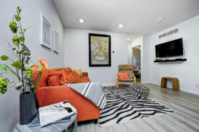 Sweet Spot on Swain: 3 blocks to IU, Quiet, Modern